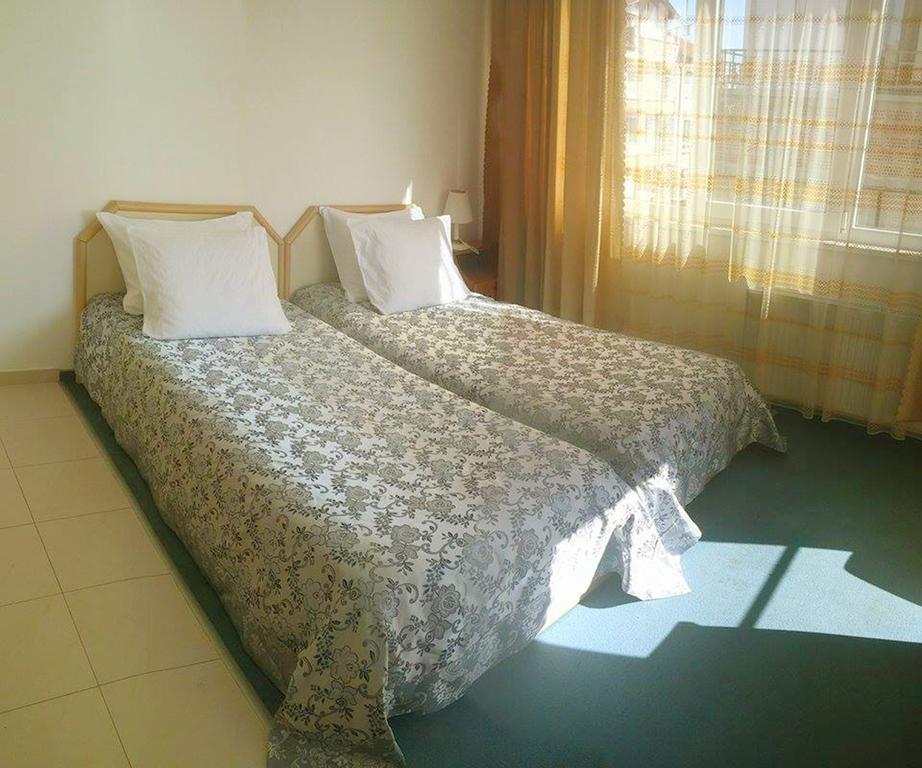 Veda Guest House Pomorie Exterior photo