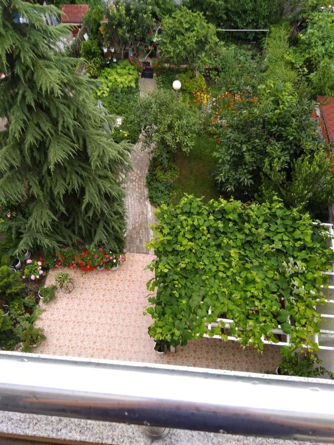 Veda Guest House Pomorie Exterior photo